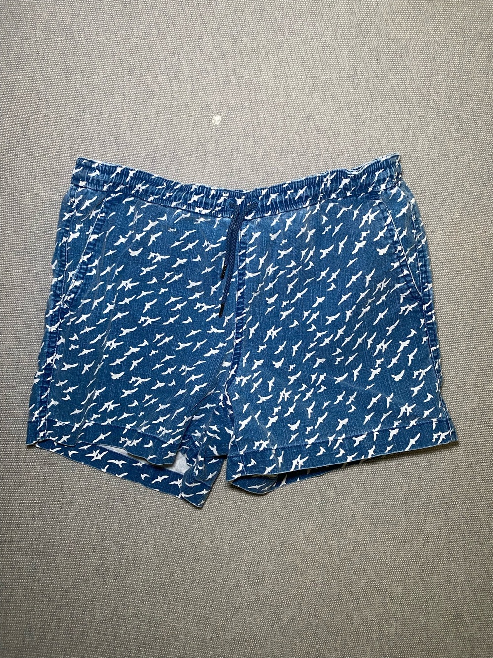 L.L.Bean Signature XS Blue Bird Print Pull On Shorts Drawstring Pockets